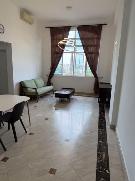 Symphony Heights, 43 Hume Avenue, 2 Bedrooms, 915 sqft, Condominium For Sale, by Victor Chua, 500195467 - Living Room - PropertyGuru.com.sg