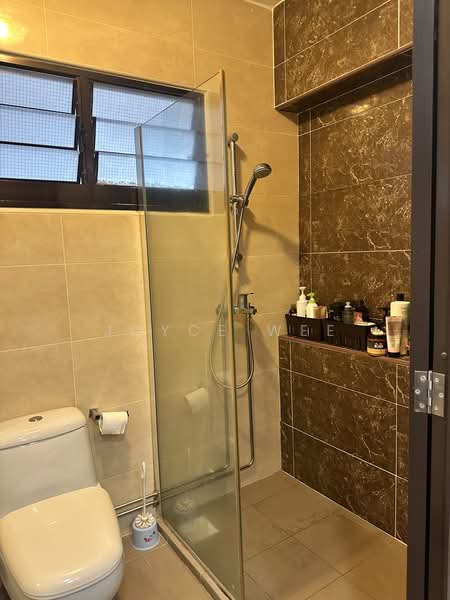 503 Jelapang Road, 503 Jelapang Road, 3 Bedrooms, 1,560 sqft, HDB Flat For Sale, by Joyce Wee, 500195473 - Bathroom - PropertyGuru.com.sg