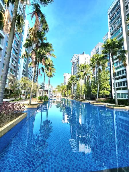 The Esparis, 7 Pasir Ris Drive 4, 3 Bedrooms, 1,259 sqft, Condominium For Rent, by Sylvia Wandly, 500195480 - Exterior - PropertyGuru.com.sg