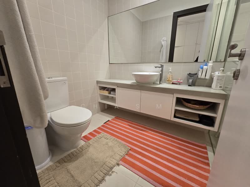 Emerald Hill Conservation Area, Emerald Hill Road, 3 Bedrooms, 1,542 sqft, Conservation House For Rent, by Chia S M, 500195493 - Bathroom - PropertyGuru.com.sg