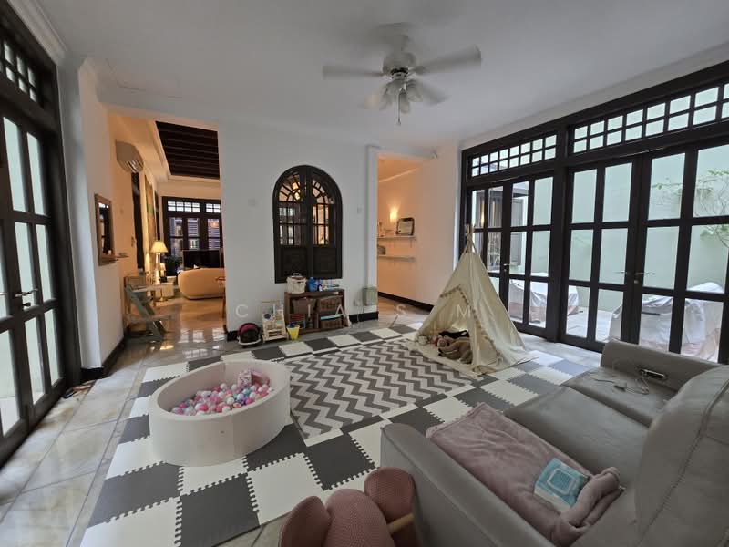Emerald Hill Conservation Area, Emerald Hill Road, 3 Bedrooms, 1,542 sqft, Conservation House For Rent, by Chia S M, 500195493 - Living Room - PropertyGuru.com.sg