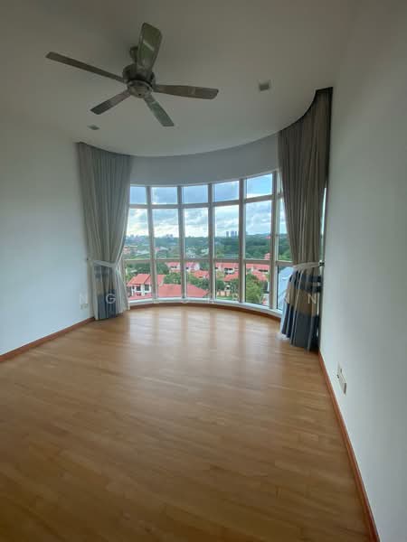 The Horizon, 1 Holt Road, 3 Bedrooms, 1,722 sqft, Condominium For Rent, by Ng Dorrynn, 500195516 - View - PropertyGuru.com.sg