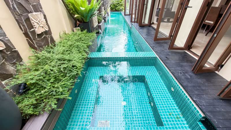 Sea Breeze, Simei, 5 Bedrooms, 6,171 sqft, Semi-Detached House For Sale, by IRENE ZITA WONG, 500195518 - Exterior - PropertyGuru.com.sg