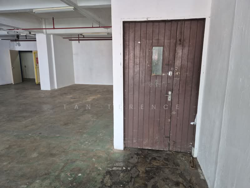 Tong Lee Building, 37 Kallang Pudding Road, Macpherson / Potong Pasir, 2,982 sqft, Light Industrial (B1) For Rent, by Tan Terence, 500195521 - Interior - CommercialGuru.com.sg