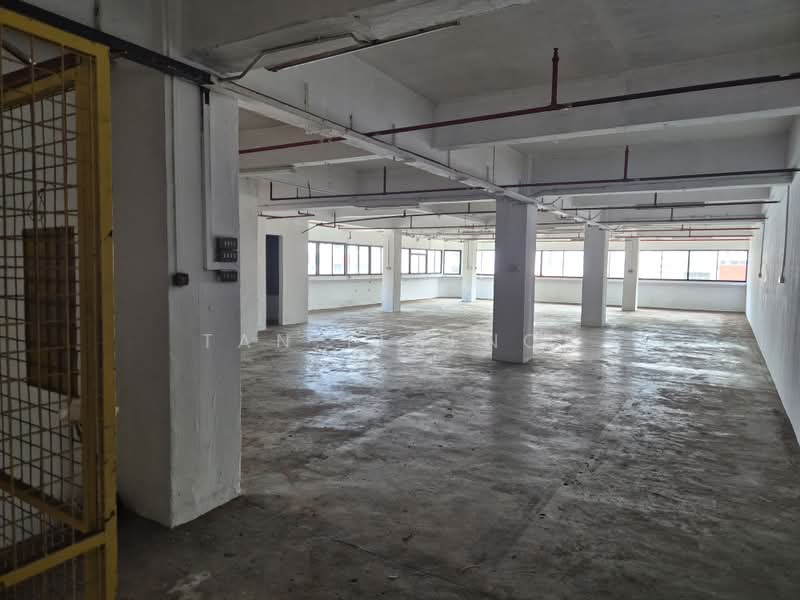 Tong Lee Building, 37 Kallang Pudding Road, Macpherson / Potong Pasir, 2,982 sqft, Light Industrial (B1) For Rent, by Tan Terence, 500195521 - Interior - CommercialGuru.com.sg