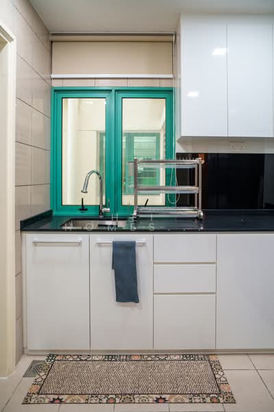 Oleanas Residences, 42 Kim Yam Road, Room Rental, 200 sqft, Condominium For Rent, by Hei Homes, 500195531 - Kitchen - PropertyGuru.com.sg