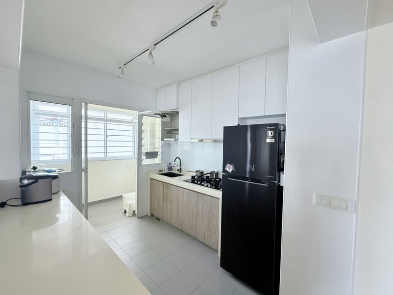 78 Lorong Limau, 78 Lorong Limau, 3 Bedrooms, 1,001 sqft, HDB Flat For Rent, by Beth Tan, 500195534 - Kitchen - PropertyGuru.com.sg