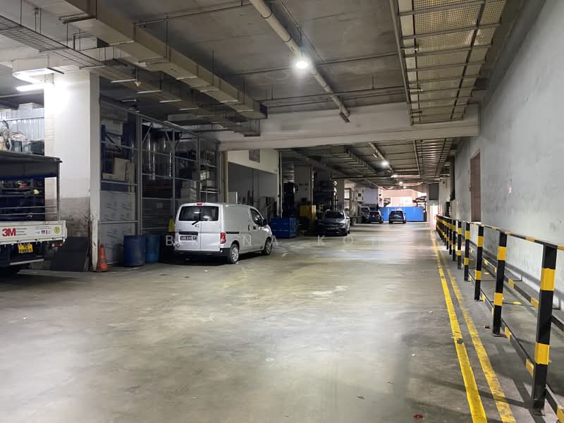 Pioneer Centre, 1 Soon Lee Street, 1,701 sqft, Factory / Workshop (B2) For Sale, by Bryna Koh, 500195541 - Exterior - CommercialGuru.com.sg