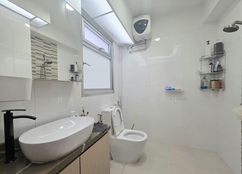 408B Northshore Drive, 408B Northshore Drive, 1 Bedroom, 506 sqft, HDB Flat For Sale, by Hanson Chan, 500195544 - Bathroom - PropertyGuru.com.sg