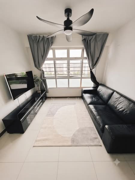 651C Ang Mo Kio Avenue 9, 651C Ang Mo Kio Avenue 9, Room Rental, 100 sqft, HDB Flat For Rent, by Ken Chan, 500195552 - Living Room - PropertyGuru.com.sg