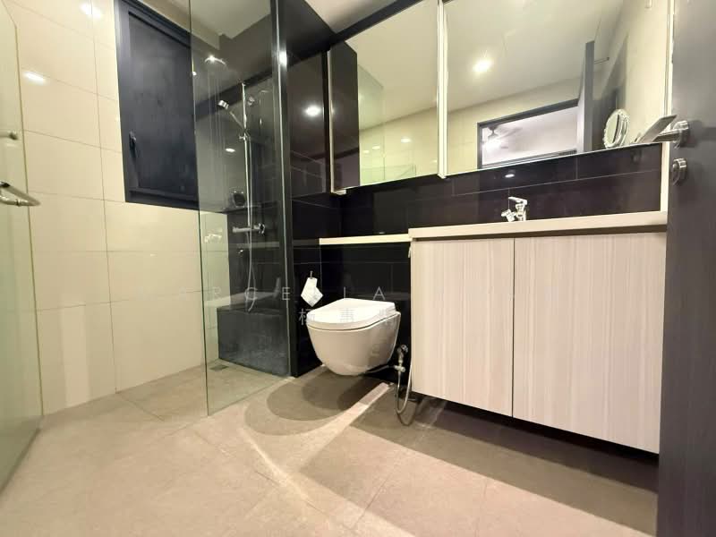 Gem Residences, , 3 Bedrooms, 936 sqft, Condominium For Rent, by Marcella Yong 杨惠晴, 500195555 - Bathroom - PropertyGuru.com.sg
