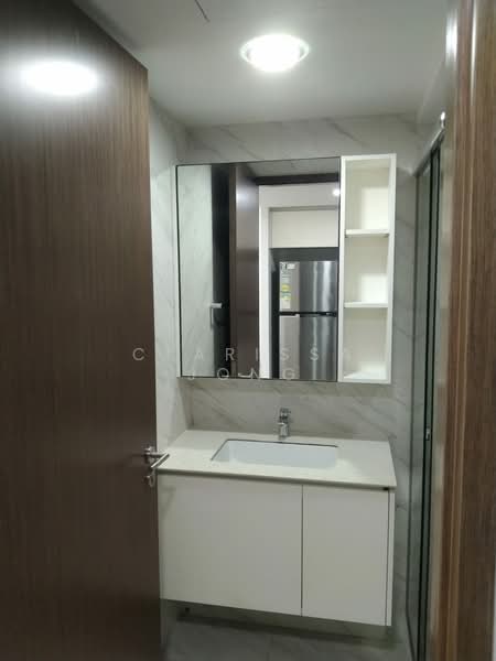 Le Quest, 10 Bukit Batok Street 41, 1 Bedroom, 495 sqft, Condominium For Rent, by Clarissa Jong, 500195556 - Bathroom - PropertyGuru.com.sg