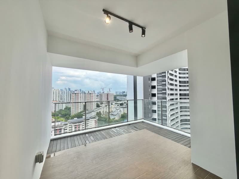 Cityscape at Farrer Park, 101 Mergui Road, 2 Bedrooms, 969 sqft, Condominium For Rent, by Francis Poh, 500195569 - Balcony - PropertyGuru.com.sg