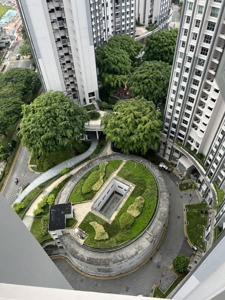 30 Margaret Drive, 30 Margaret Drive, 2 Bedrooms, 667 sqft, HDB Flat For Sale, by May Lin, 500195573 - Exterior - PropertyGuru.com.sg