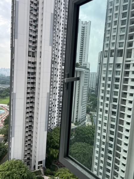 30 Margaret Drive, 30 Margaret Drive, 2 Bedrooms, 667 sqft, HDB Flat For Sale, by May Lin, 500195573 - Exterior - PropertyGuru.com.sg