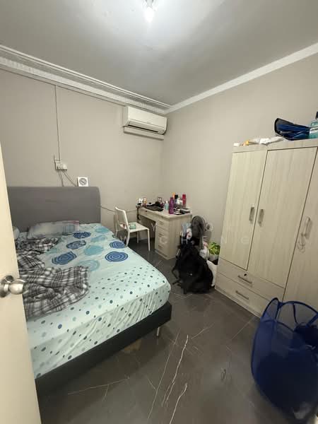 1A sing joo walk, , Room Rental, 110 sqft, Terraced House For Rent, by Kelly Kok Seow Cheng, 500195580 - Bedroom - PropertyGuru.com.sg
