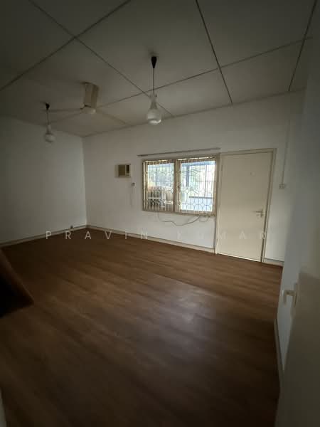 Sunset Way, Sunset Way, 4 Bedrooms, 4,000 sqft, Detached House For Sale, by Pravin Kumar, 500195591 - Interior - PropertyGuru.com.sg