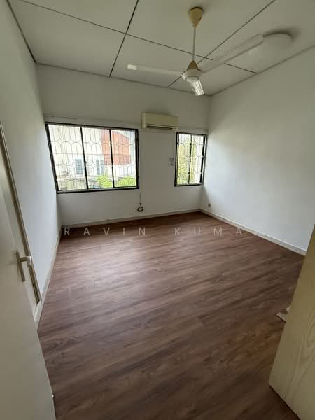 Sunset Way, Sunset Way, 4 Bedrooms, 4,000 sqft, Detached House For Sale, by Pravin Kumar, 500195591 - Interior - PropertyGuru.com.sg