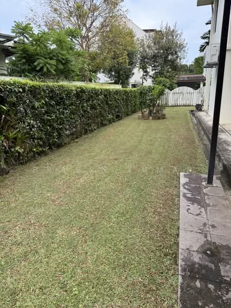Sunset Way, Sunset Way, 4 Bedrooms, 4,000 sqft, Detached House For Sale, by Pravin Kumar, 500195591 - Exterior - PropertyGuru.com.sg