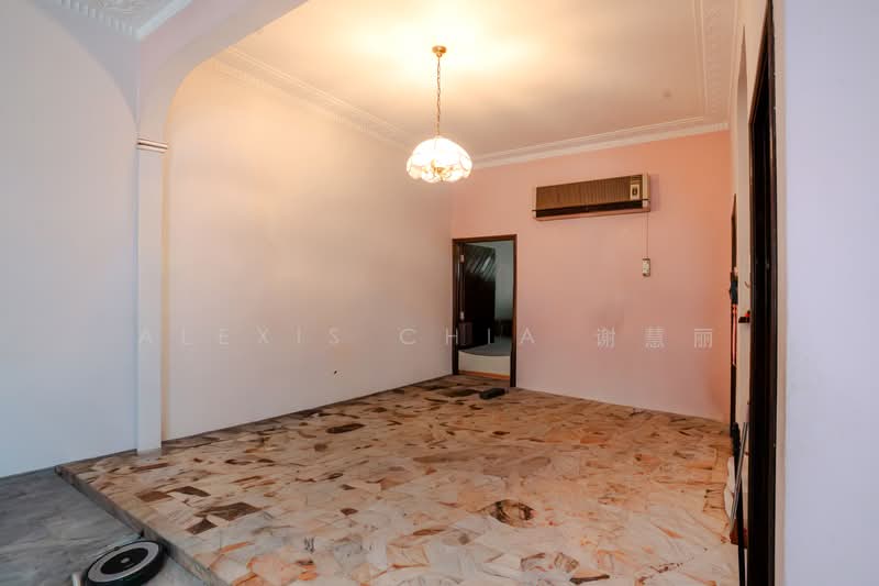 4 bedder Terrace near Kovan enclave, Richards Avenue, 4 Bedrooms, 3,000 sqft, Terraced House For Sale, by Alexis Chia 谢慧丽, 500195594 - Interior - PropertyGuru.com.sg