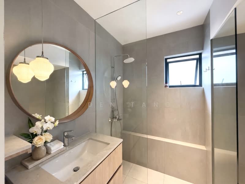 Hilltop Grove, 134B Hillview Avenue, 3 Bedrooms, 1,249 sqft, Condominium For Sale, by Aiden Tang, 500195599 - Bathroom - PropertyGuru.com.sg
