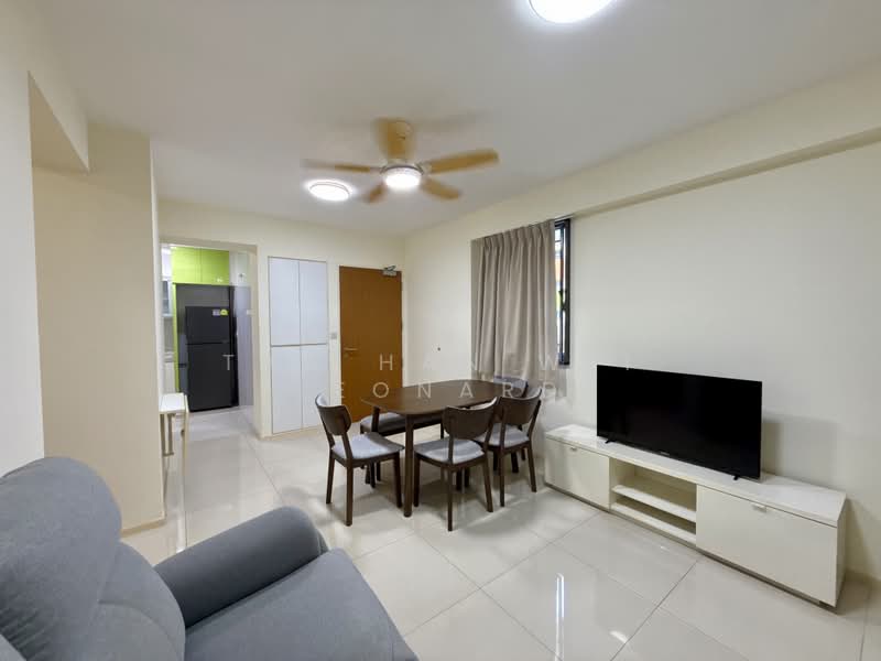 308C Punggol Walk, 308C Punggol Walk, 2 Bedrooms, 721 sqft, HDB Flat For Rent, by Tan Han Wei Leonard, 500195611 - Living Room - PropertyGuru.com.sg