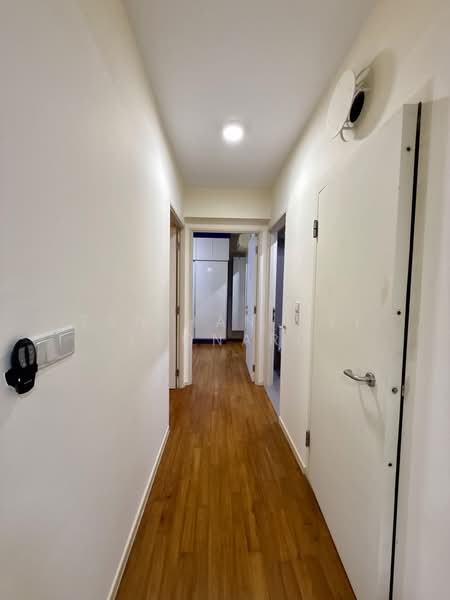 308C Punggol Walk, 308C Punggol Walk, 2 Bedrooms, 721 sqft, HDB Flat For Rent, by Tan Han Wei Leonard, 500195611 - Corridor - PropertyGuru.com.sg