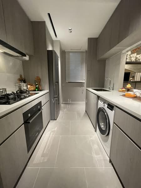 The LakeGarden Residences, 80 Yuan Ching Road, 4 Bedrooms, 2,153 sqft, Condominium For Sale, by Marvin Ng K H, 500195619 - Kitchen - PropertyGuru.com.sg