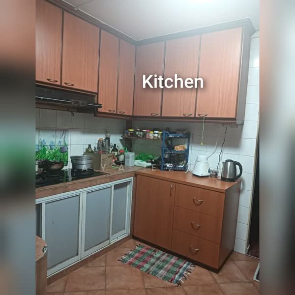 155 Jalan Teck Whye, 155 Jalan Teck Whye, 2 Bedrooms, 1,074 sqft, HDB Flat For Rent, by Jaya Ezhil, 500195620 - Kitchen - PropertyGuru.com.sg