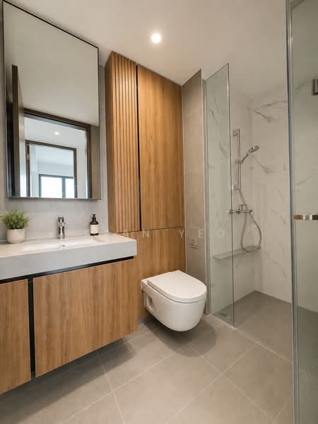 AMO Residence, 23 Ang Mo Kio Rise, 2 Bedrooms, 743 sqft, Condominium For Sale, by Alan Yeo, 500195626 - Bathroom - PropertyGuru.com.sg
