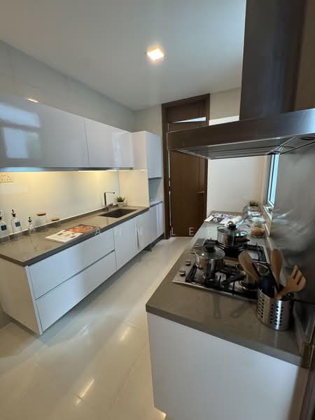Residences @ Emerald Hill, 119 Emerald Hill Road, 4 Bedrooms, 2,196 sqft, Condominium For Sale, by Ann Lee, 500195627 - Kitchen - PropertyGuru.com.sg