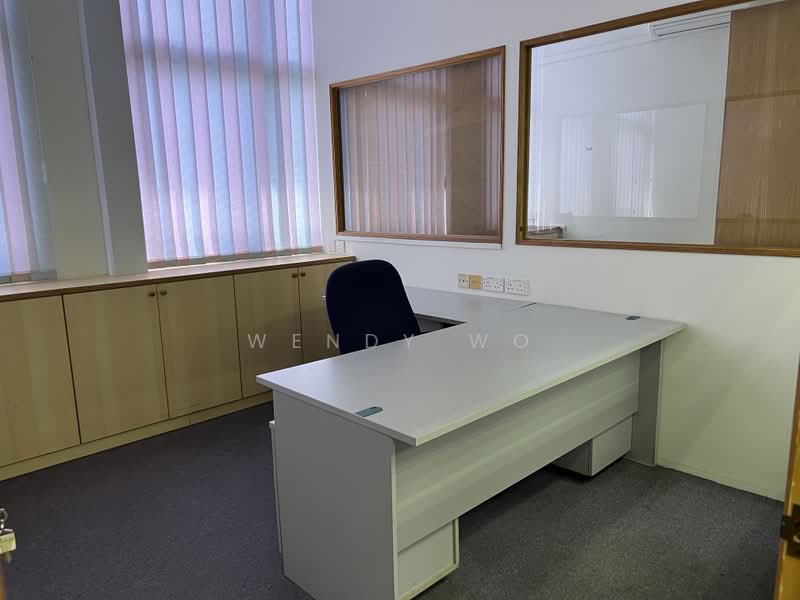 Unity Centre, 51 Bukit Batok Crescent, 1,152 sqft, Light Industrial (B1) For Rent, by Wendy Wo, 500195644 - Study - CommercialGuru.com.sg