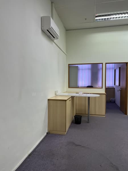 Unity Centre, 51 Bukit Batok Crescent, 1,152 sqft, Light Industrial (B1) For Rent, by Wendy Wo, 500195644 - Interior - CommercialGuru.com.sg
