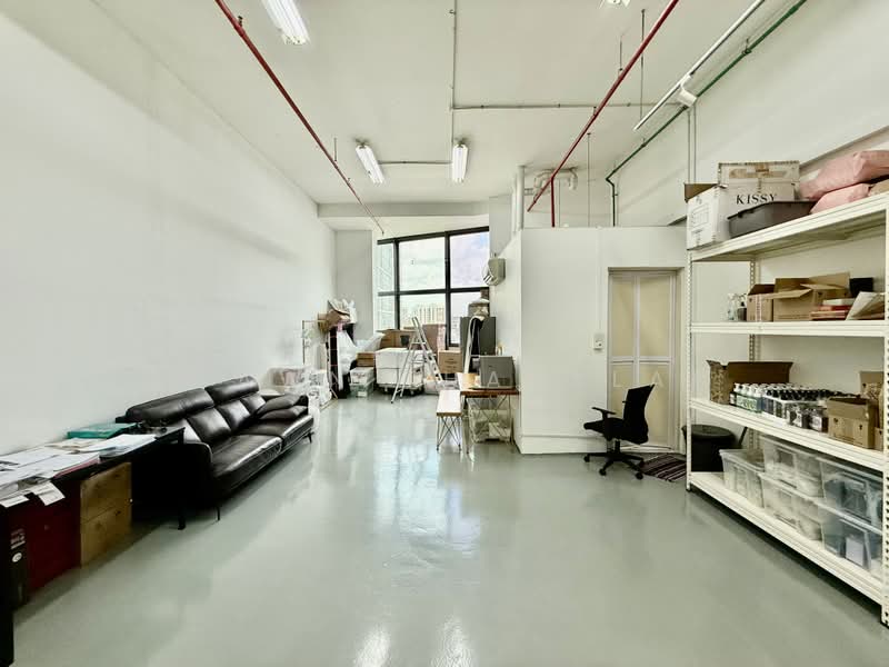 Oxley BizHub, 61 Ubi Road 1, 1,119 sqft, Light Industrial (B1) For Rent, by Shawn Thayalan, 500195651 - CommercialGuru.com.sg