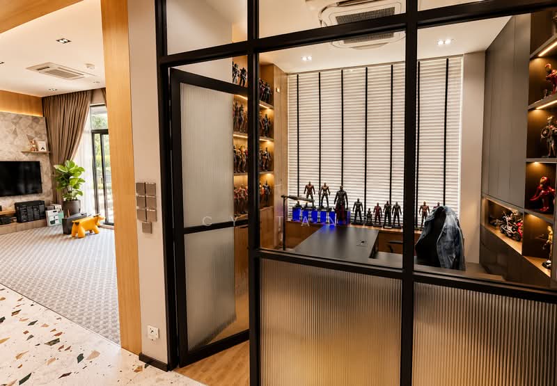 Sin Ming Plaza, 6 Sin Ming Road, 2,143 sqft, Shop / Shophouse For Rent, by CY TAN, 500195656 - Living Room - CommercialGuru.com.sg