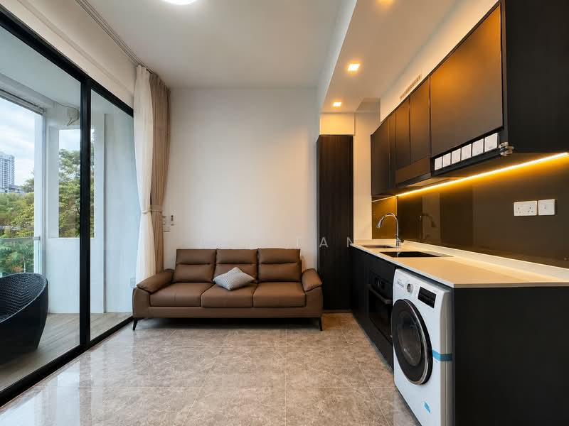 Mooi Residences, 139 Holland Road, 2 Bedrooms, 667 sqft, Condominium For Sale, by Jae Tan, 500195660 - Living Room - PropertyGuru.com.sg