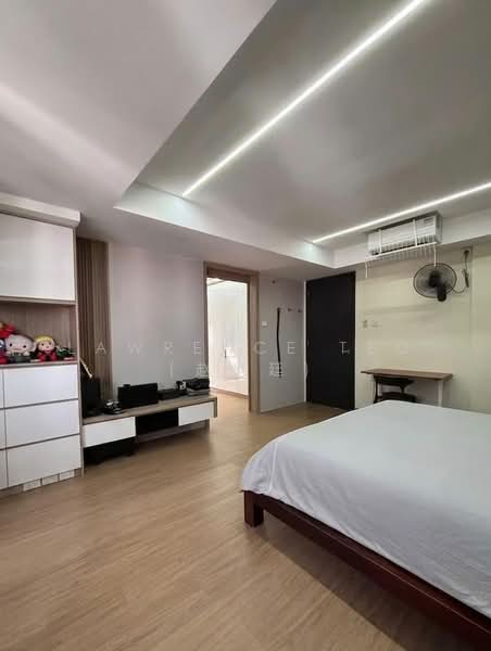 Braddell Heights Estate, , 7 Bedrooms, 8,000 sqft, Semi-Detached House For Sale, by Lawrence Teo (赵世廷), 500195664 - Bedroom - PropertyGuru.com.sg