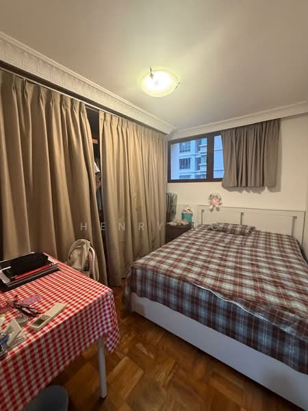 Birmingham Mansions, 130 Thomson Road, 3 Bedrooms, 1,066 sqft, Condominium For Rent, by Henry Ng, 500195670 - Bedroom - PropertyGuru.com.sg