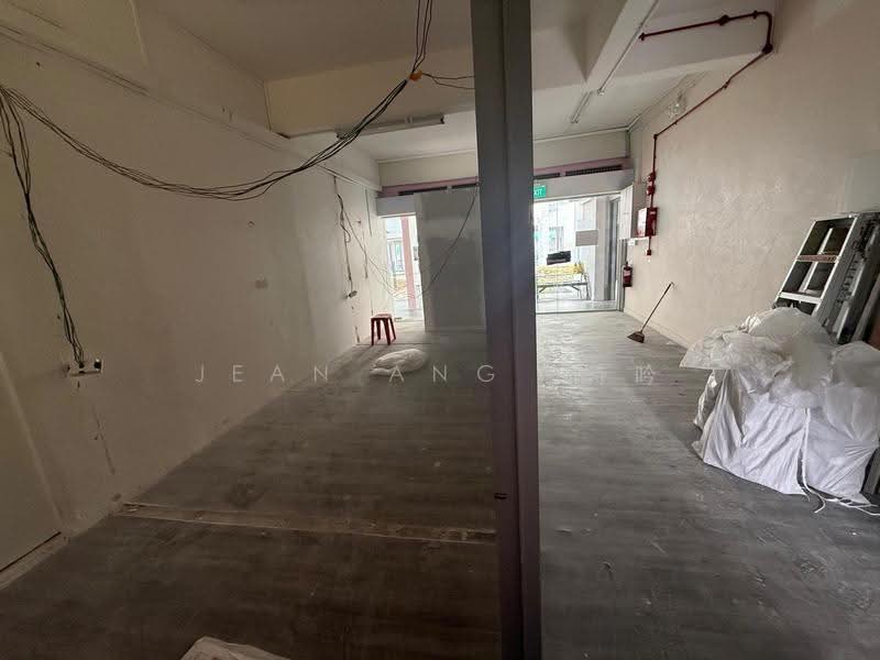 338 Jurong East Avenue 1, Boon Lay / Jurong / Tuas, 380 sqft, Shop / Shophouse For Rent, by Jean Ang 诗吟, 500195671 - CommercialGuru.com.sg