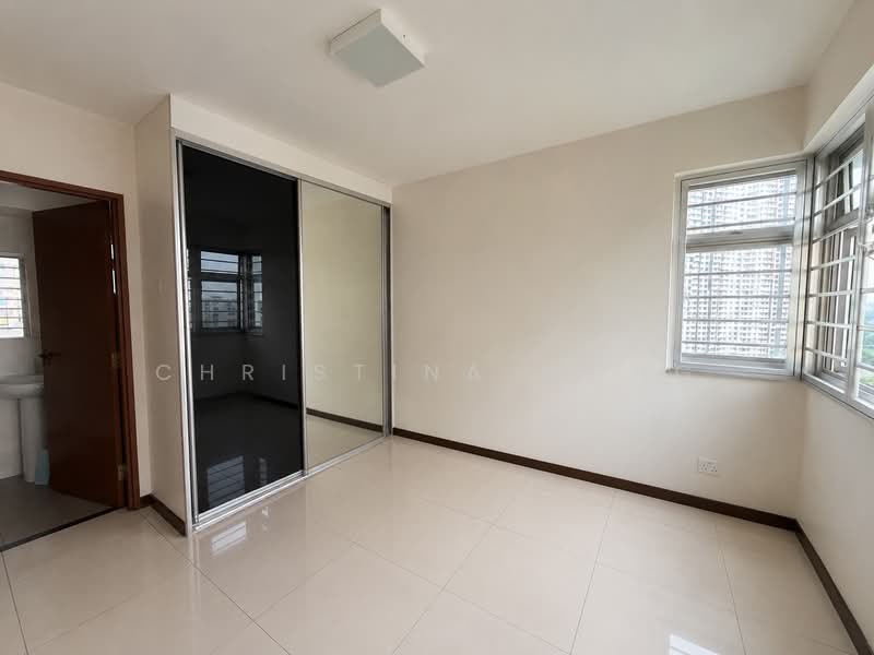 55 Teban Gardens Road, 55 Teban Gardens Road, 3 Bedrooms, 990 sqft, HDB Flat For Sale, by Christina Wong, 500195672 - Master Bedroom - PropertyGuru.com.sg