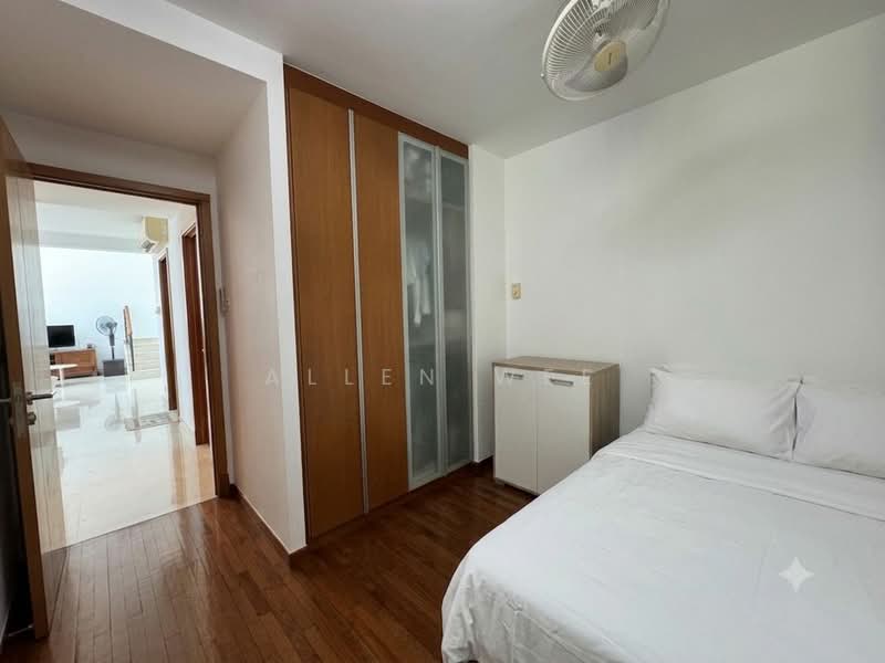 Changi Rise Condo, 10 Simei Rise, 5 Bedrooms, 3,154 sqft, Condominium For Sale, by Allen Wee, 500195677 - Bedroom - PropertyGuru.com.sg