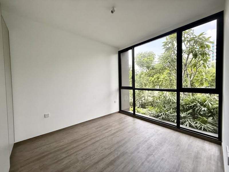 Norwood Grand, 10 Champions Way, Admiralty / Woodlands, 3 Bedrooms, 1,044 sqft, Condominium For Sale, by Brenda Koh, 500195684 - Master bedroom - PropertyGuru.com.sg