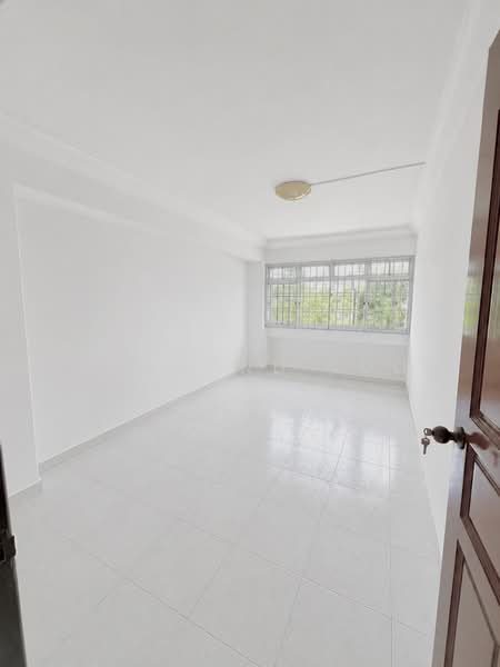 721 Pasir Ris Street 72, 721 Pasir Ris Street 72, Room Rental, 200 sqft, HDB Flat For Rent, by DESMOND TOO, 500195686 - Common room - PropertyGuru.com.sg