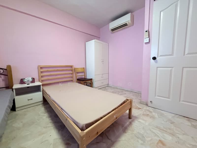 173 Yishun Avenue 7, 173 Yishun Avenue 7, Room Rental, 120 sqft, HDB Flat For Rent, by Kelly Sng, 500195689 - Bedroom - PropertyGuru.com.sg