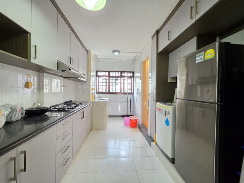 344 Clementi Avenue 5, 344 Clementi Avenue 5, 1 Bedroom, 474 sqft, HDB Flat For Sale, by Andy Ong, 500195691 - Kitchen - PropertyGuru.com.sg