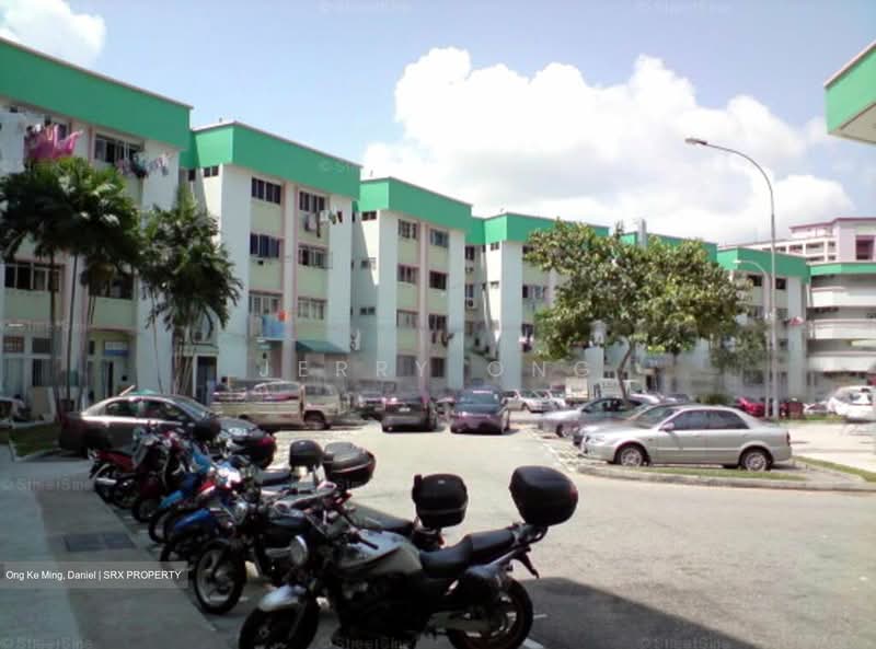 Blk 201E Tampines Street 21, , 1,400 sqft, Shop / Shophouse For Rent, by Jerry Ong, 500195697 - Exterior - CommercialGuru.com.sg