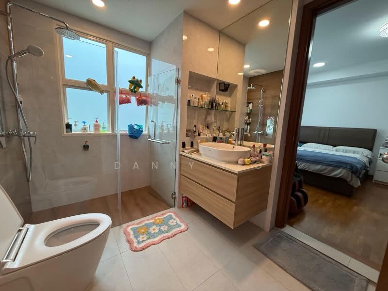 Horizon Green, Ang Mo Kio Avenue 2, 5 Bedrooms, 3,304 sqft, Terraced House For Sale, by Danny Teo, 500195699 - Bathroom - PropertyGuru.com.sg
