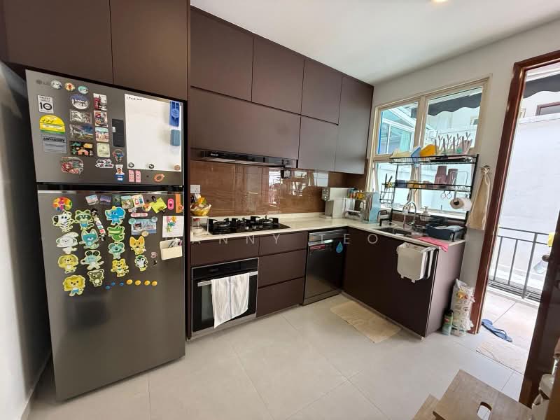 Horizon Green, Ang Mo Kio Avenue 2, 5 Bedrooms, 3,304 sqft, Terraced House For Sale, by Danny Teo, 500195699 - Kitchen - PropertyGuru.com.sg