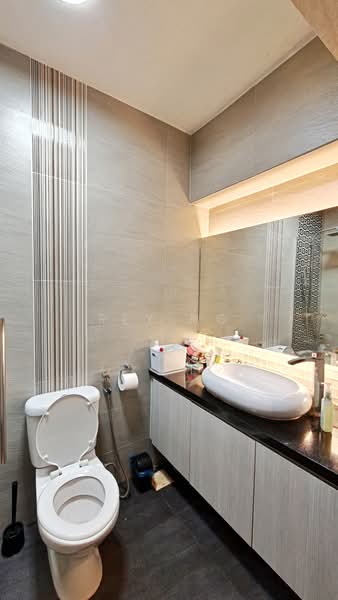 507A Wellington Circle, 507A Wellington Circle, 3 Bedrooms, 1,184 sqft, HDB Flat For Sale, by Rey Ng, 500195707 - Bathroom - PropertyGuru.com.sg