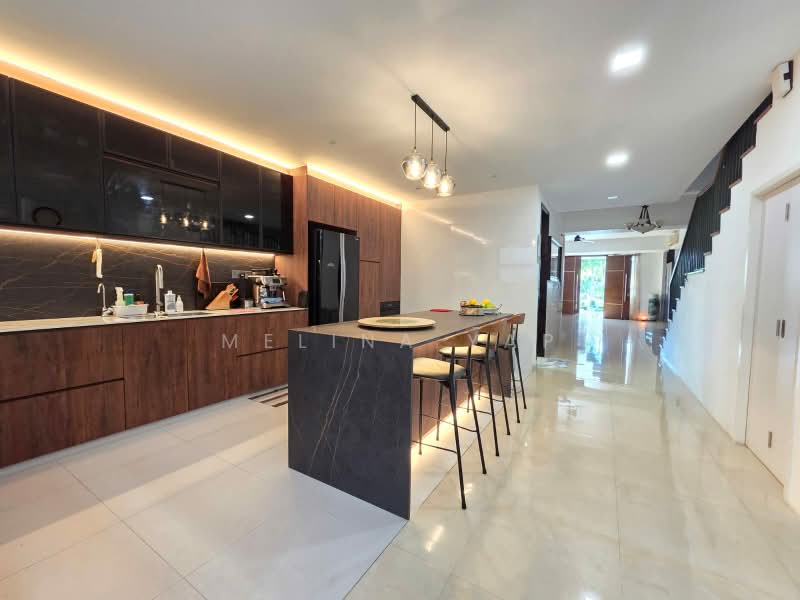 Sembawang Hills Estate, Jalan Kuras, 5 Bedrooms, 4,152 sqft, Terraced House For Sale, by Melina Yap, 500195716 - Kitchen - PropertyGuru.com.sg